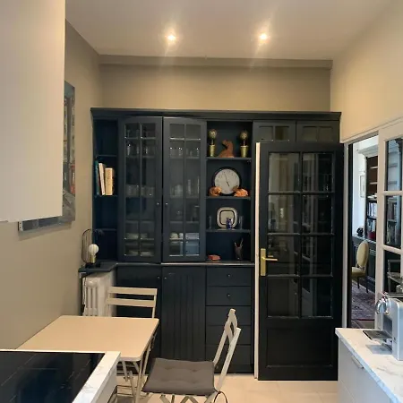 15, Beautiful 3 Bedrooms * París