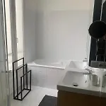 15, Beautiful 3 Bedrooms Paris